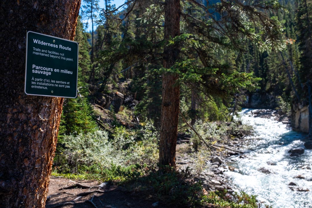 Hike The Canadian Rockies